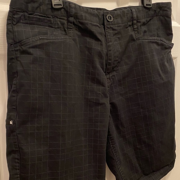 North Face Size 36. These fit on the big side IMO - Picture 2 of 9